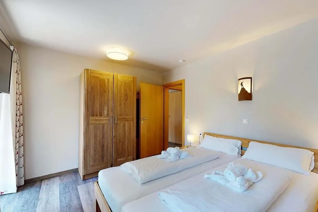 Apartment Ski In Ski Out Neu Und Gehoben Saalbach